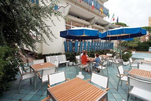 Hotel Dolores Cesenatico Eksteriør bilde